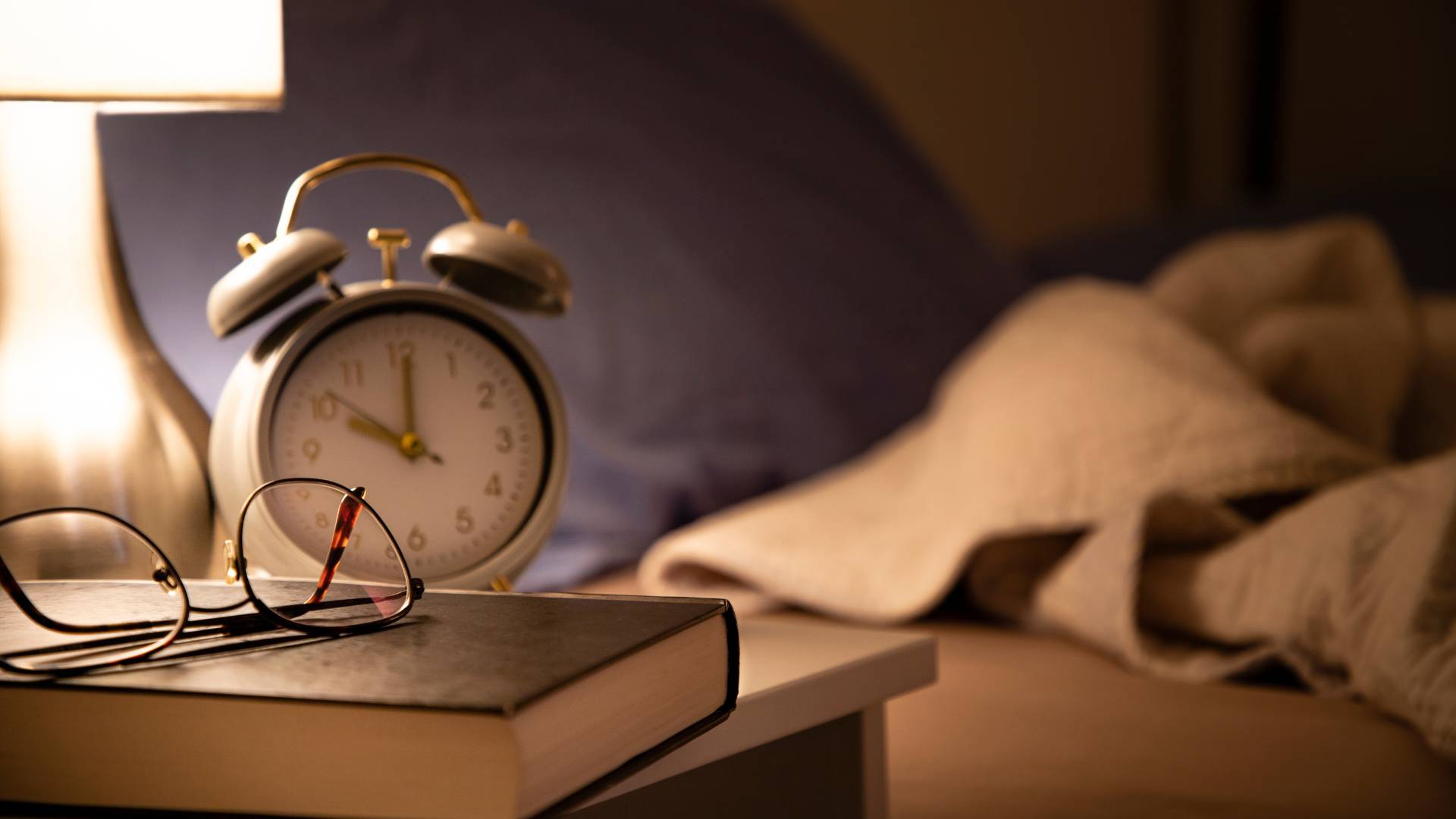 Fix Your Sleep to Burn Belly Fat Naturally
