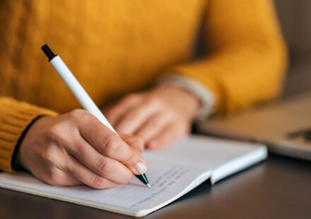 The Thought Download Method Explained for Beginners